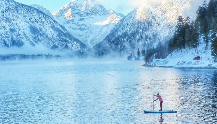 A winter SUP trip: the best places to go paddle boarding
