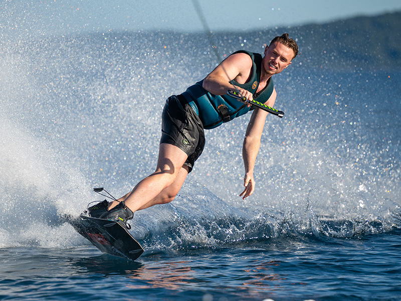 JOBE WAKEBOARDS & WAKESURFERS